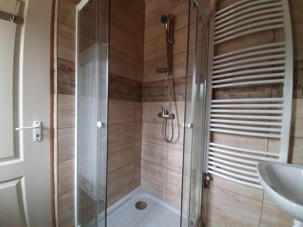 Egniss Apartman Bogács Extérieur photo